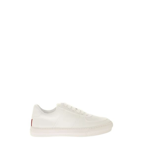Refined Leather Trainer for Men - Low-Top Sneaker with Lace-Up Closure - Picture 1 of 4